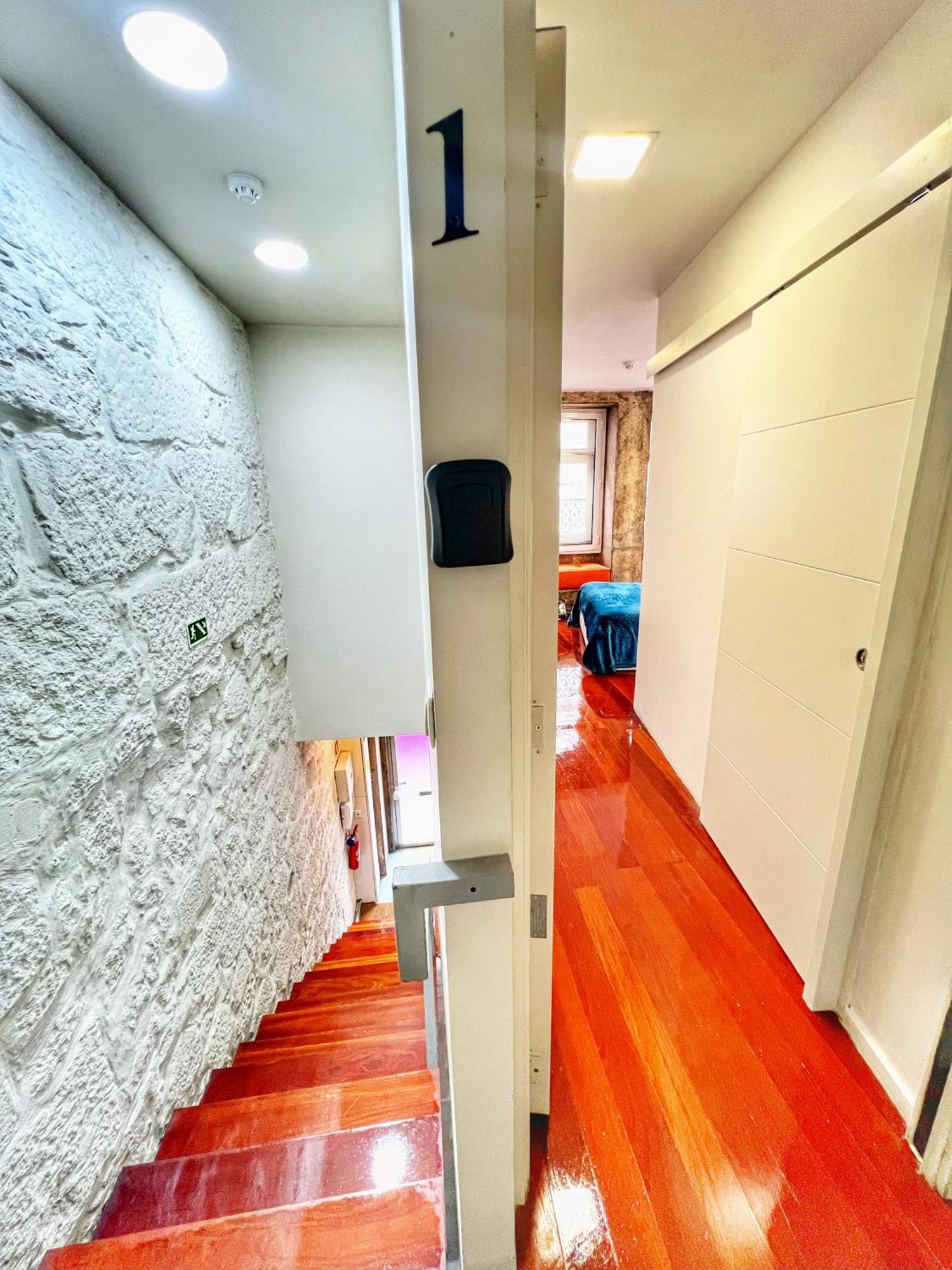 Porto Suites Экстерьер фото